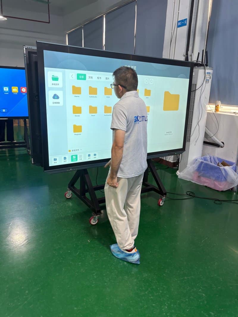 Commercial Conference TV Display - Interactive Flat Panel Display Terminal