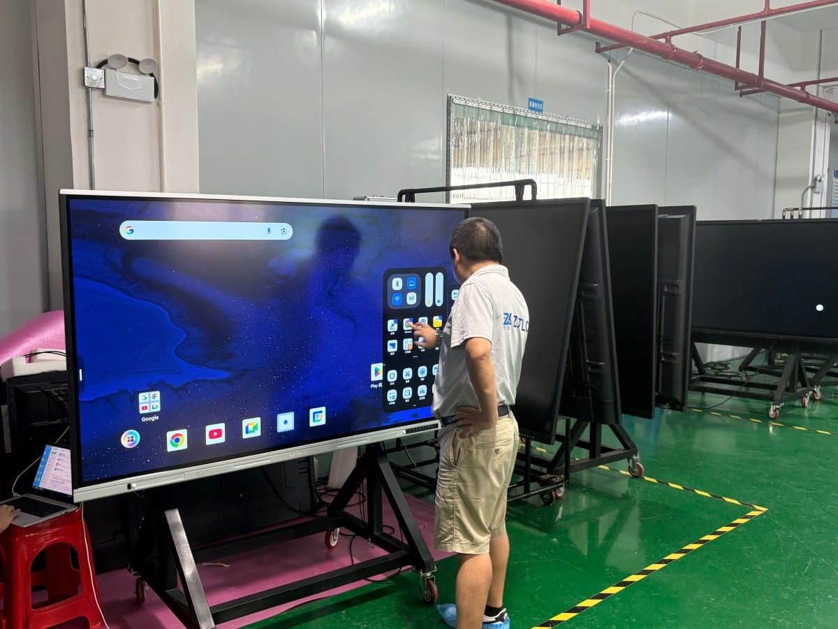 Should Meeting Rooms Still Choose Projectors? Calculating the True Cost and Value Between Projectors and All-in-One Displays - Figure 4