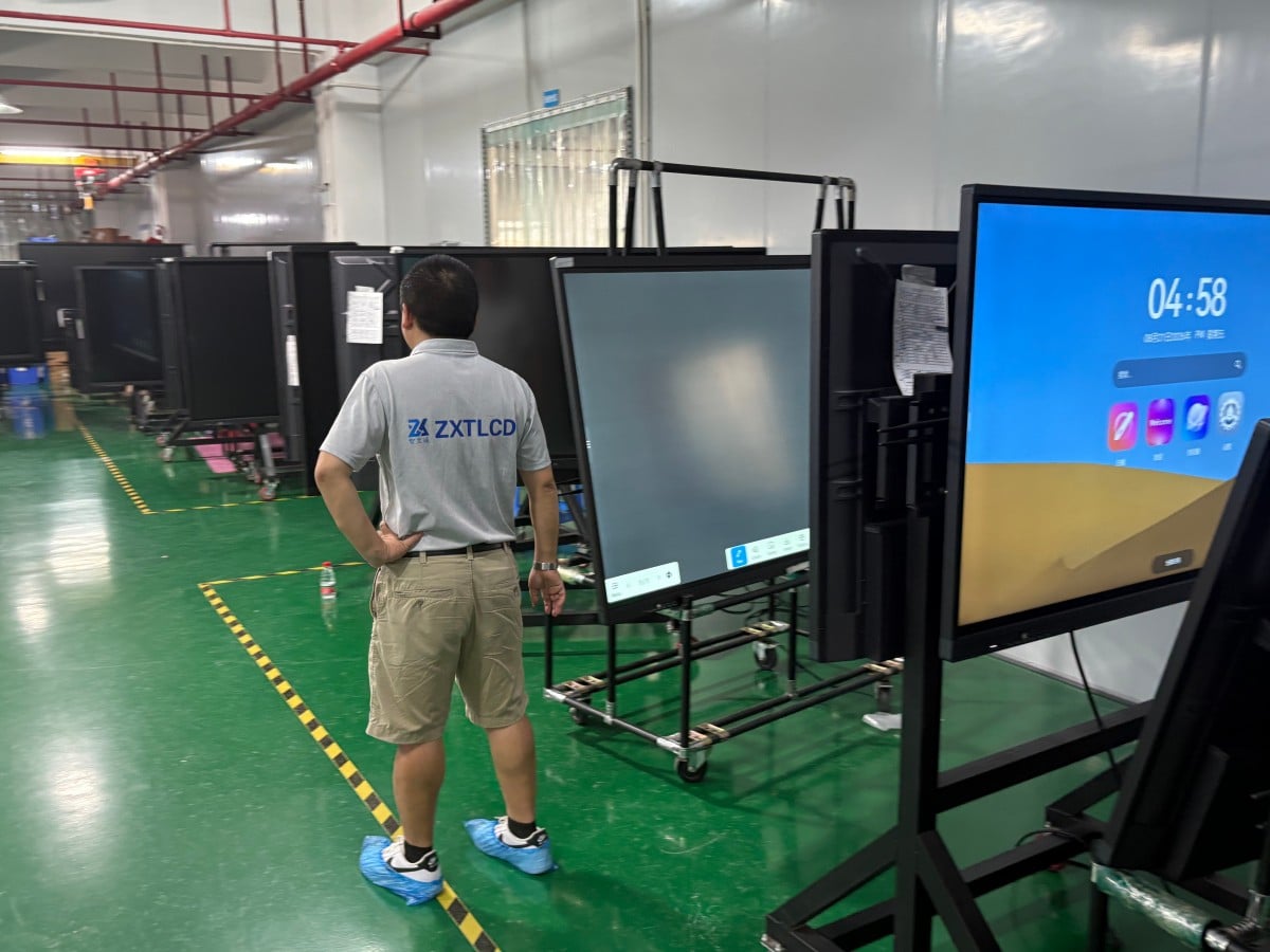 Spending the First Ten Minutes Troubleshooting Equipment Before Meetings? How Many Meeting Room Frustrations Can an All-in-One Display Solve? - Figure 3